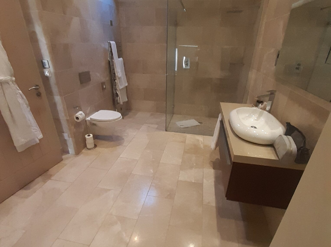 克罗斯豪斯旅馆主图