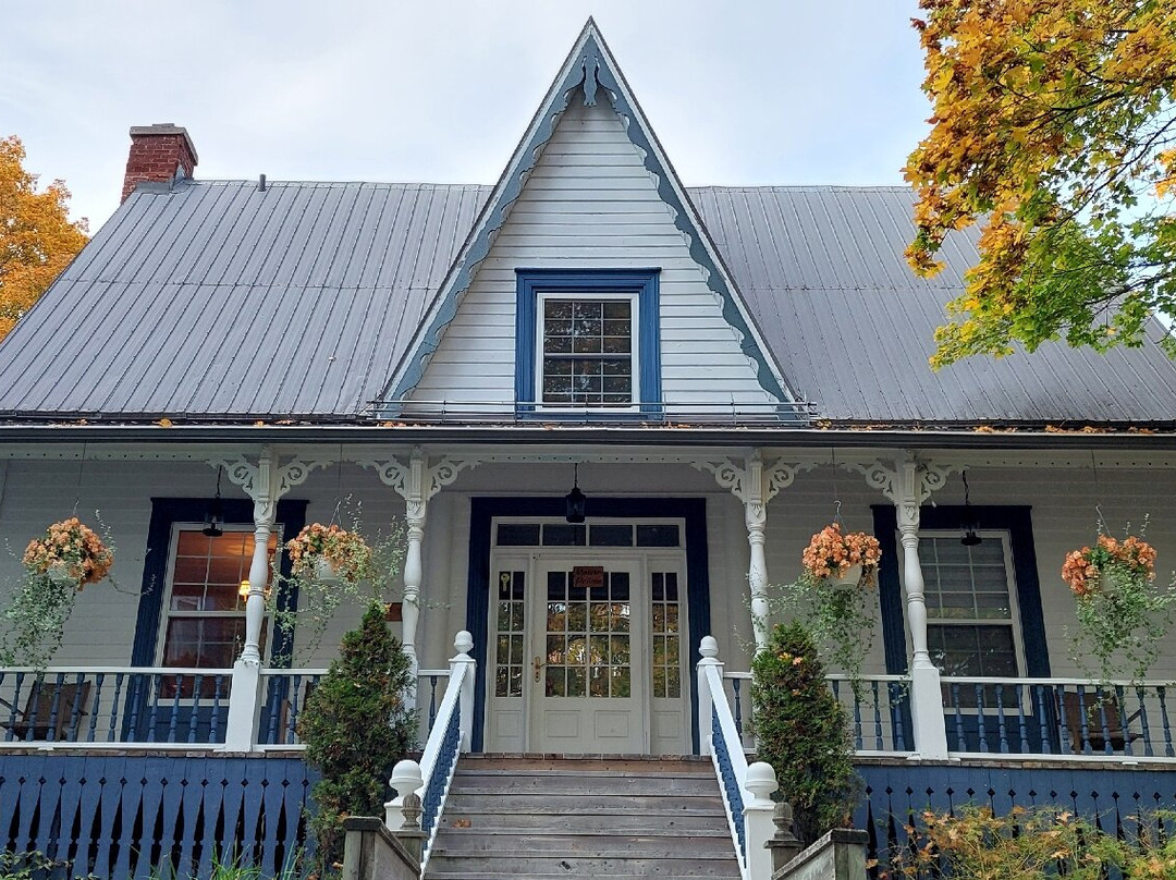 Auberge sous les Arbres主图