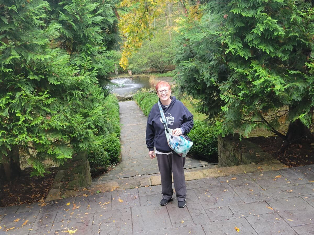 HollyHedge Estate主图