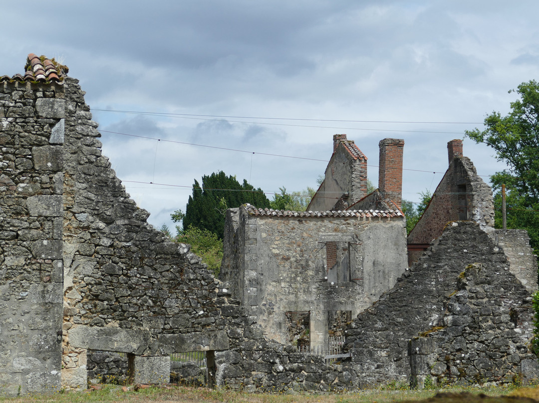 Village Martyr-Oradour-sur-Glane必去景点