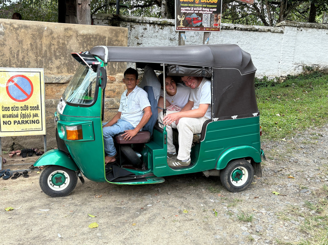 SriLankan Pearl-康提必去景点