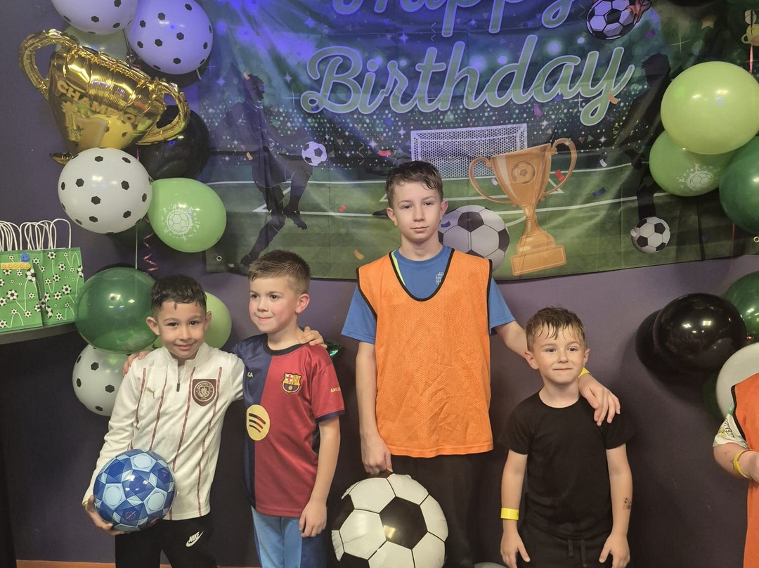 Gravity Active Corby-科比必去景点