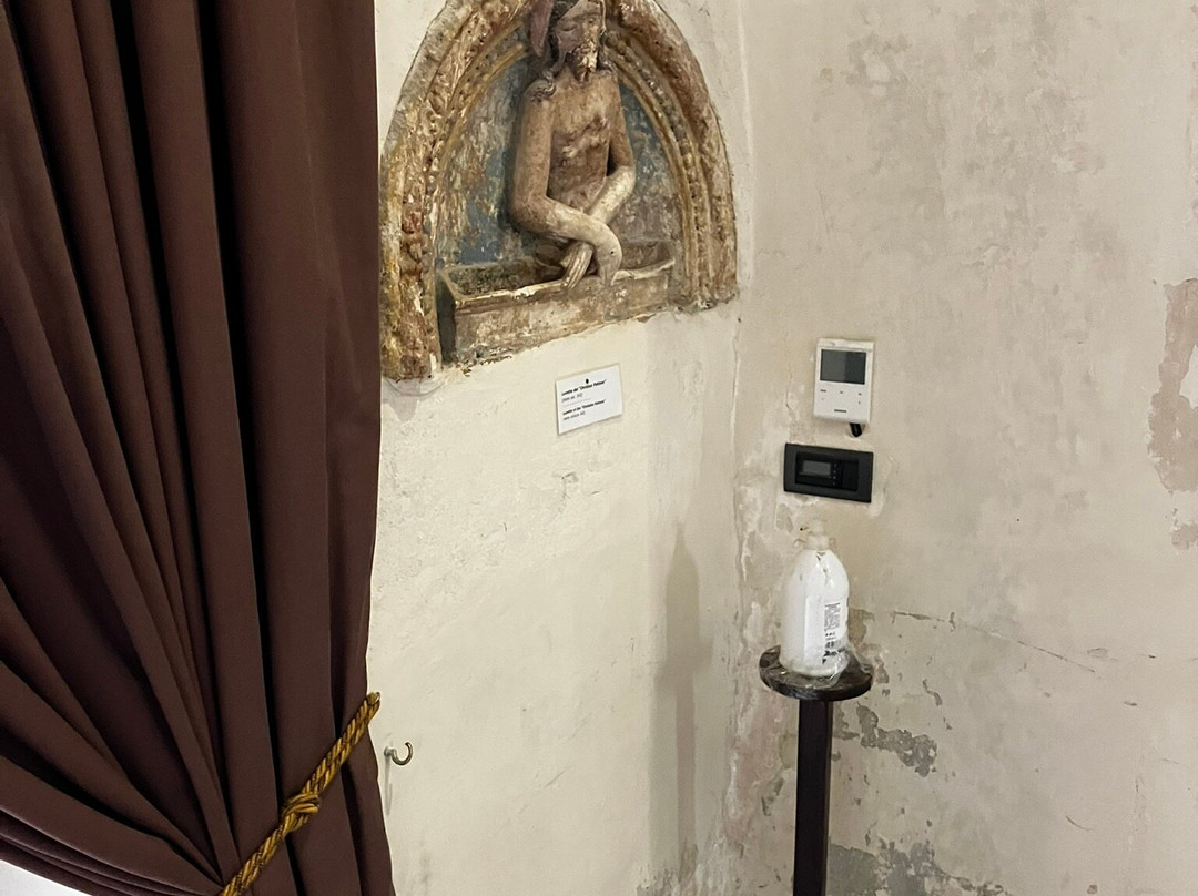 Chiesa Santa Maria Amalfitana-莫诺波利必去景点