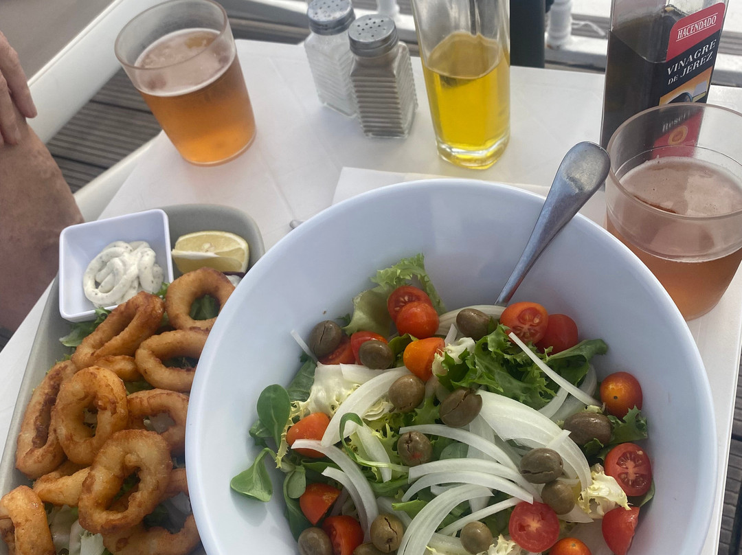 卡瓦纳广场酒店主图