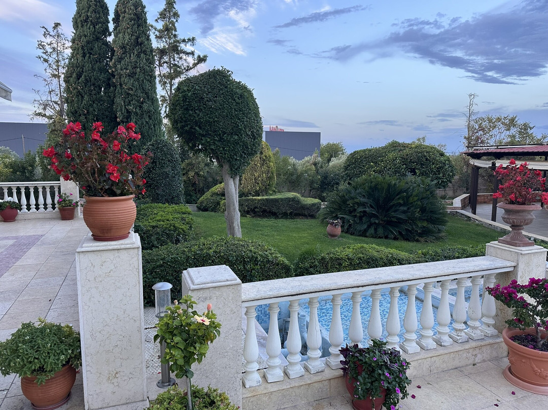 Avalon Airport Hotel Thessaloniki主图