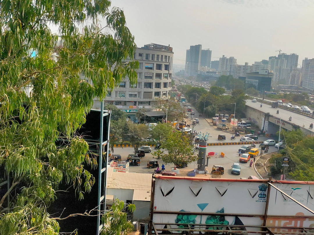 浦那瓦卡达金杰酒店主图