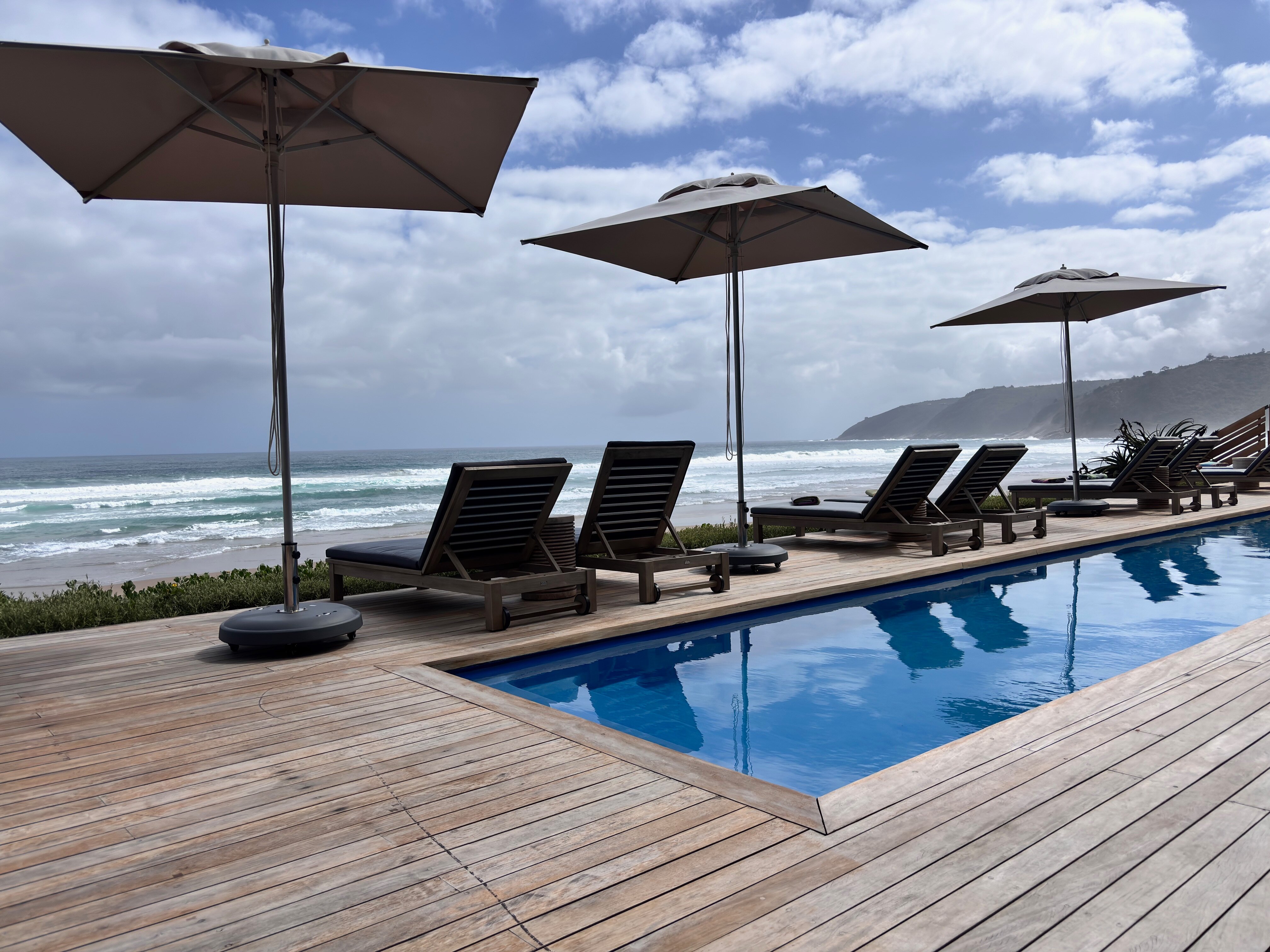 Escape To The Beach-泳池