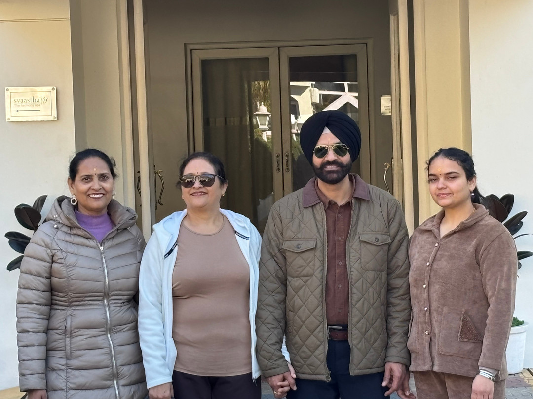 马辛德拉康达哈特俱乐部酒店主图