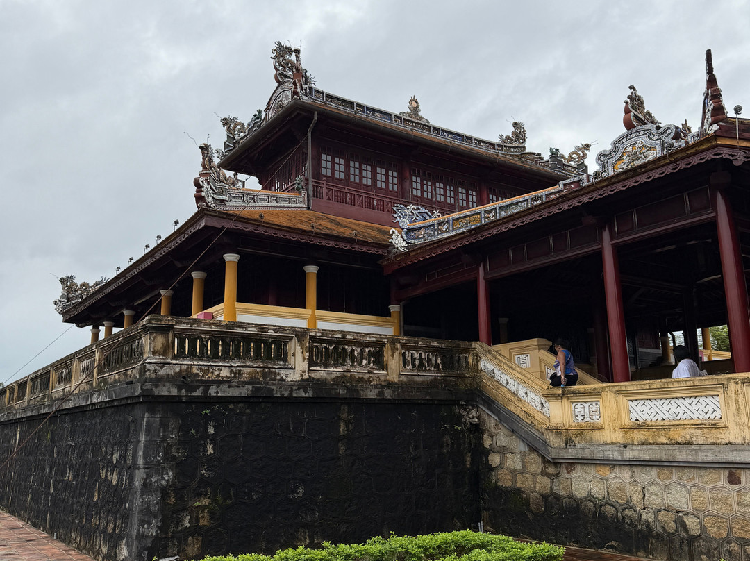 Lam's Travel - Private Day Tours-顺化必去景点