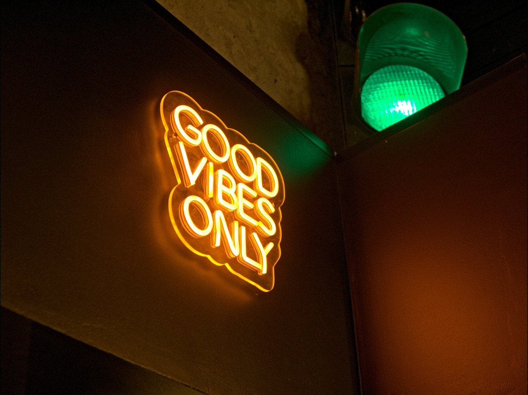 Le Bouche à Oreilles