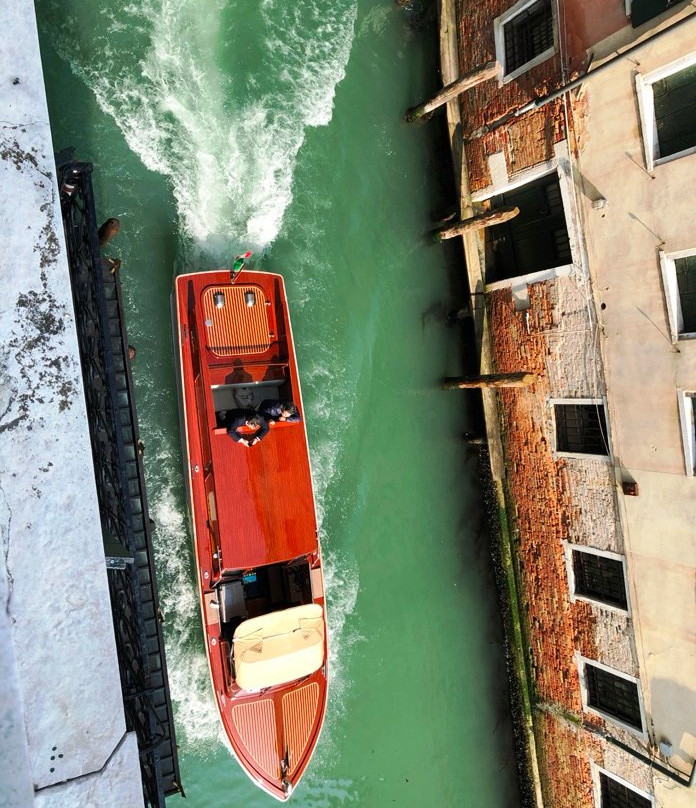 大都会酒店主图