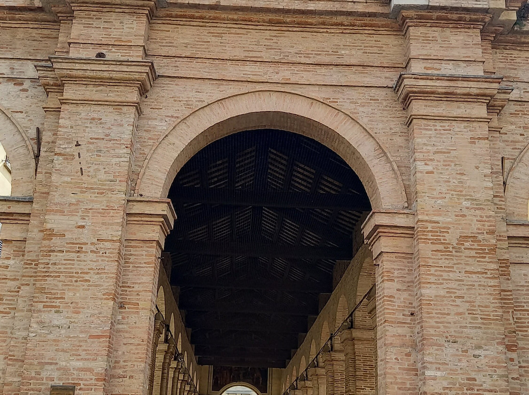 加富尔广场-里米尼必去景点