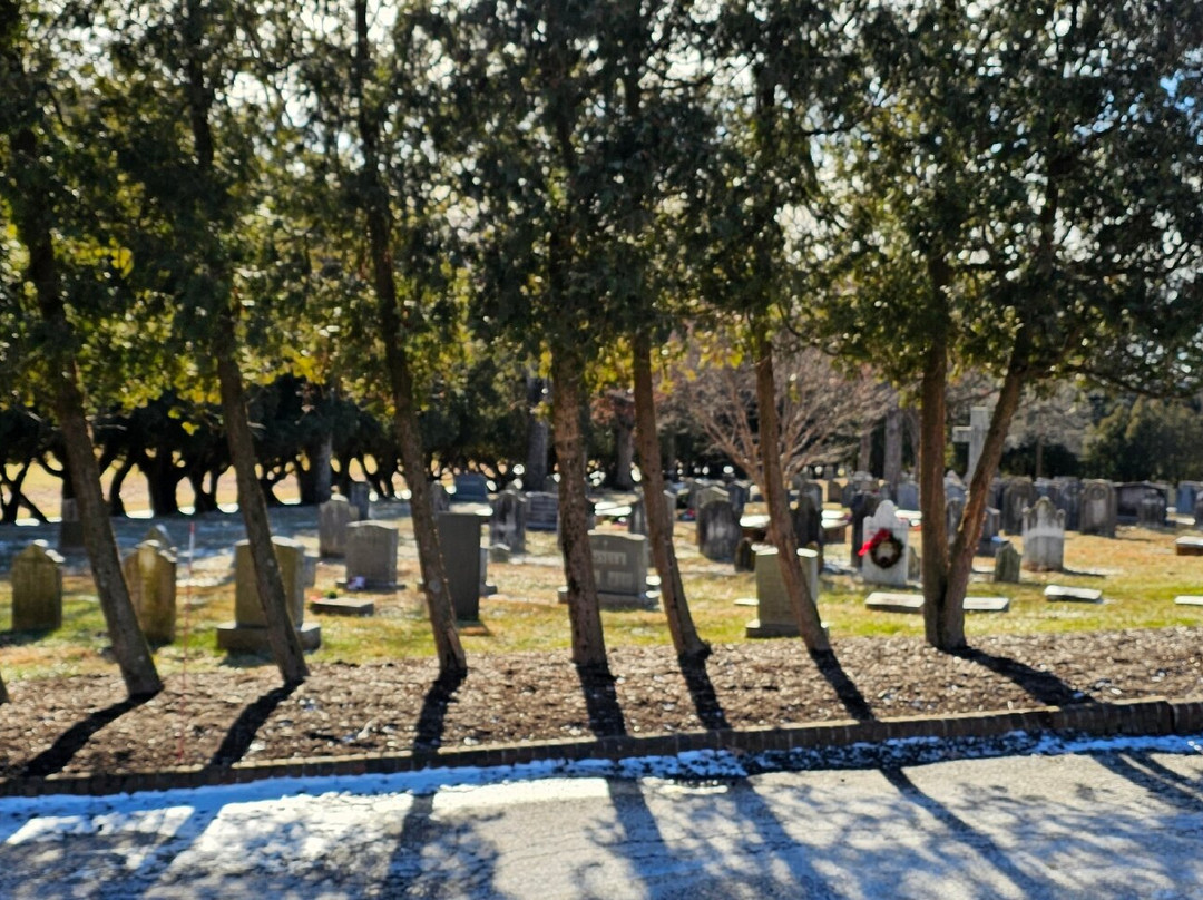 St. Thomas' Episcopal Church-奥因斯米尔斯必去景点