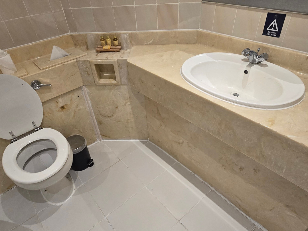 克鲁斯山顶酒店主图