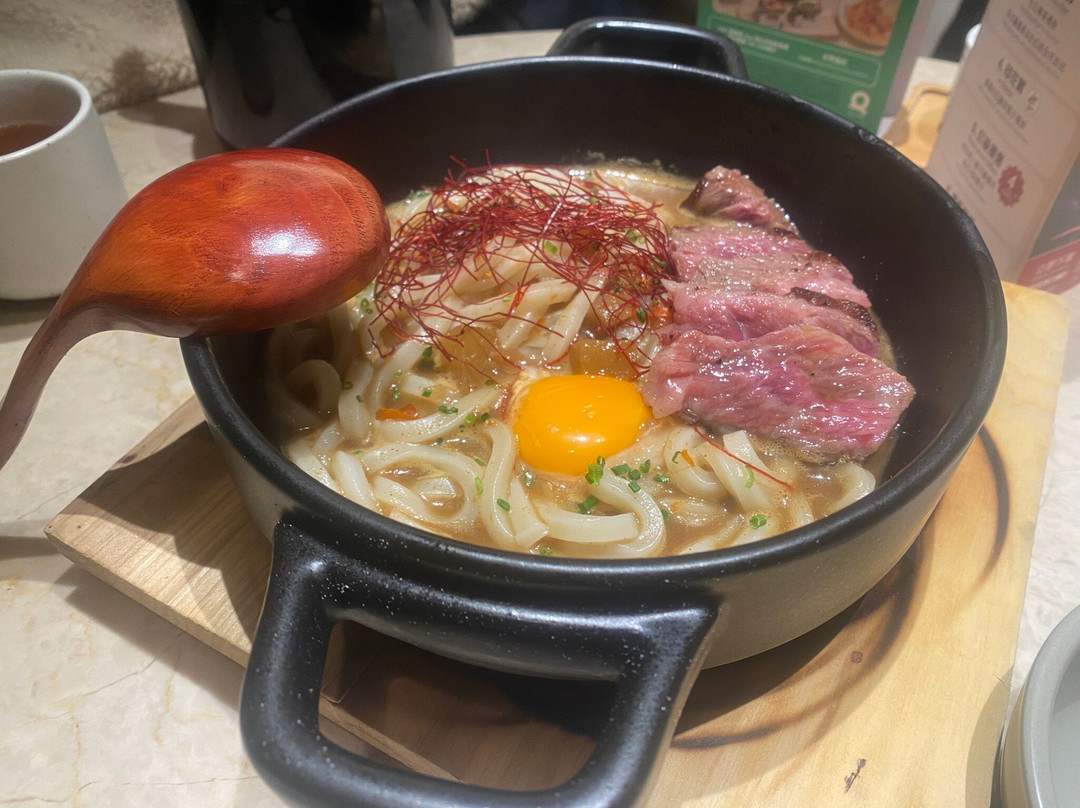 QUE (Hysan Place, Causeway Bay)