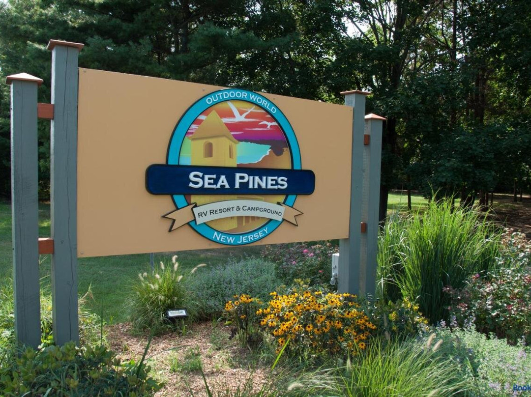Sea Pines Loft Park Model 3