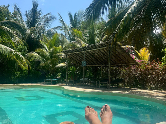 穆布芋泥沙滩酒店主图