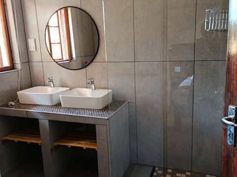 特拉福野生动物园旅馆