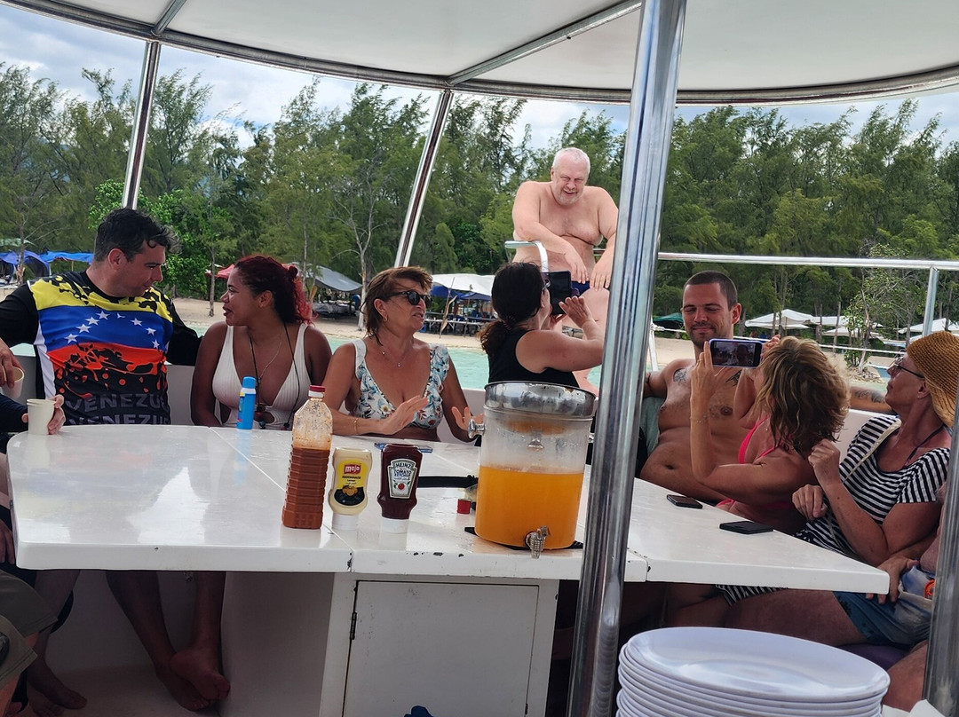 Vava Voom-巴拉克拉瓦必去景点