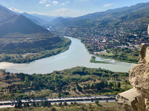 Mtskheta Church of the Holy Cross-姆茨赫塔必去景点
