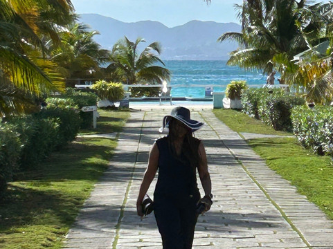 安圭拉豪宅海滩度假村主图