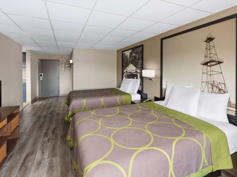 水牛城温德姆速8酒店