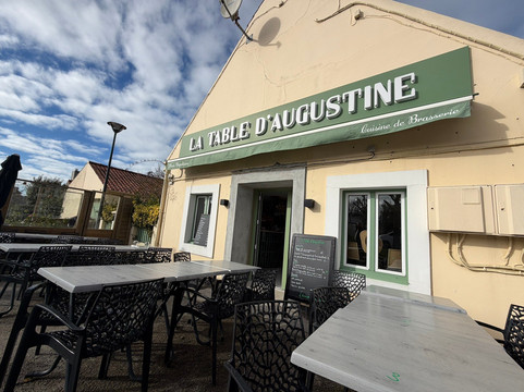 La Table D'Augustine