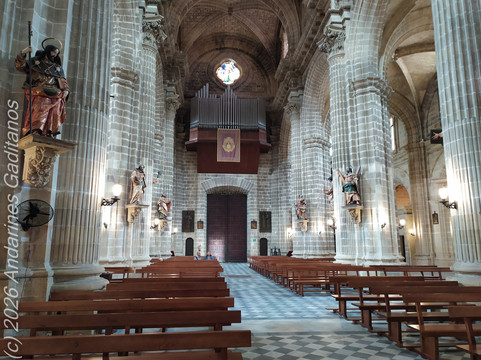 Catedral de Jerez-赫雷斯德拉弗隆特拉必去景点