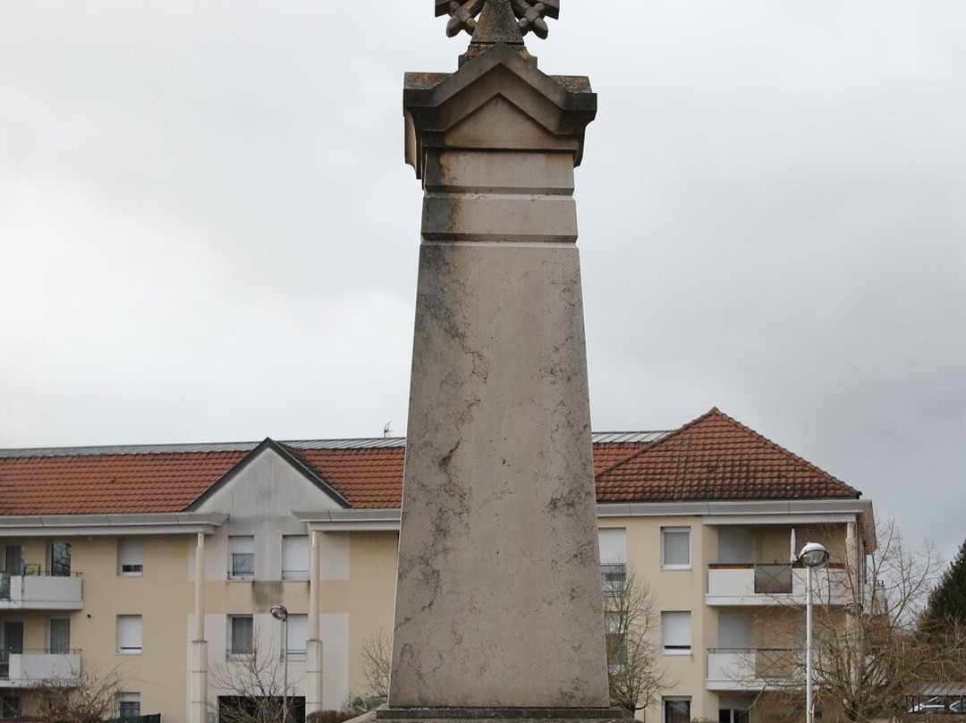 Le monument aux morts de Crissey-Crissey必去景点