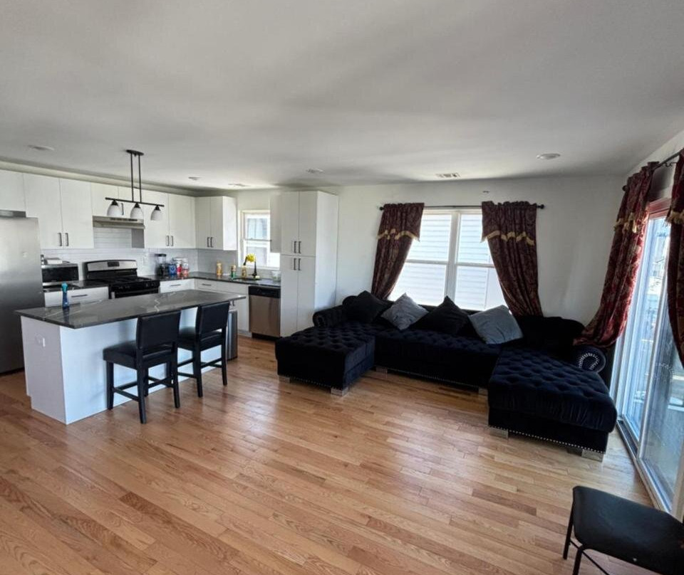 730 Seaport Drive