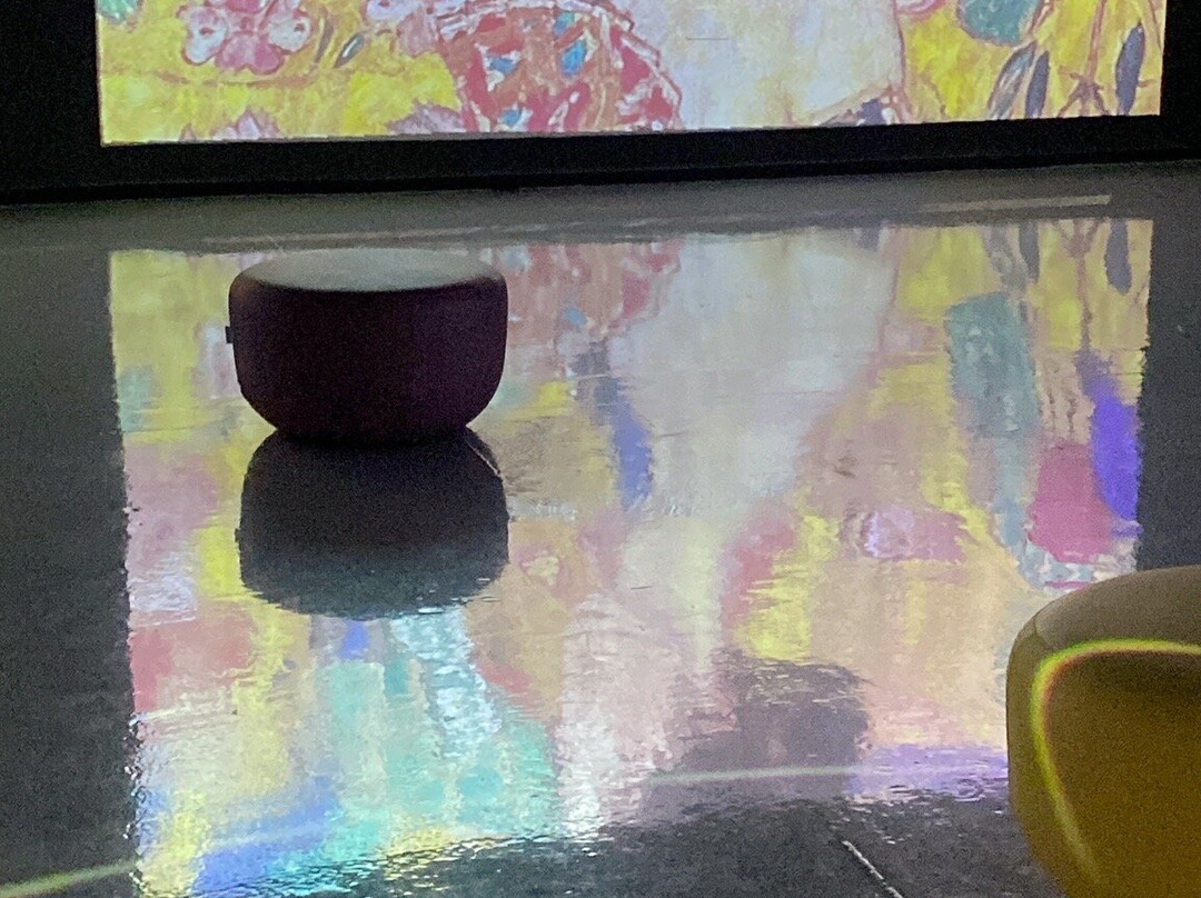 Museo Multimediale Citta di Cosenza-科森扎必去景点