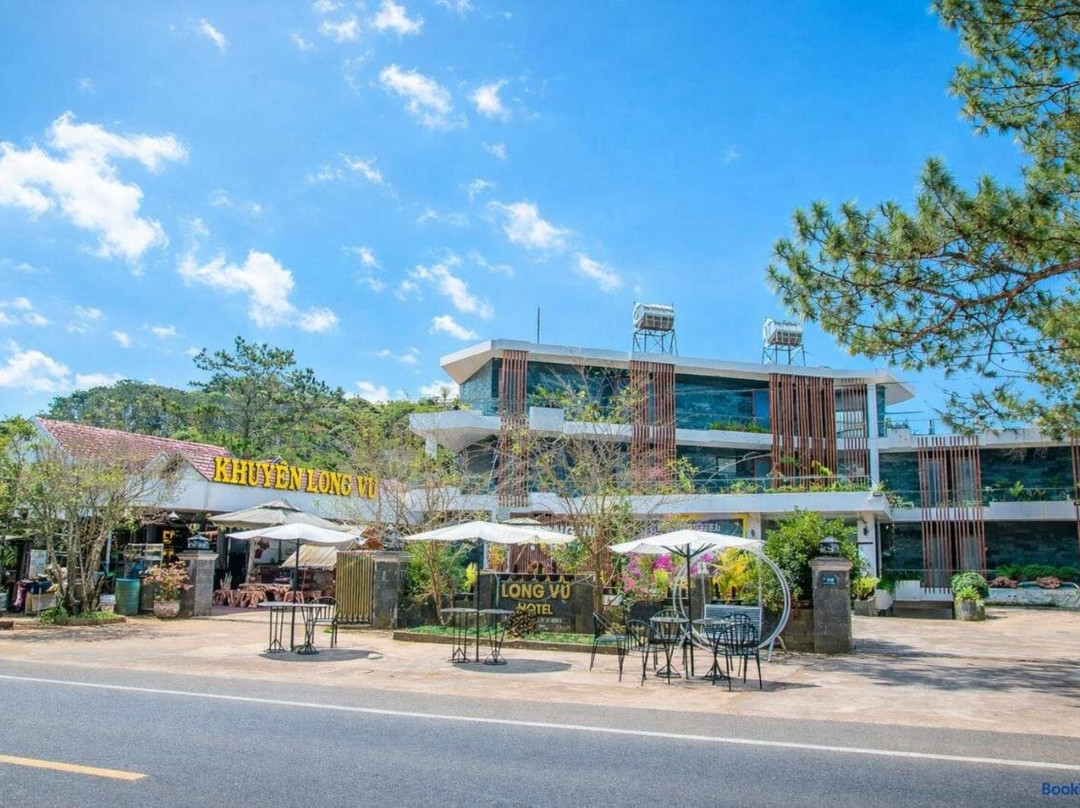 Hotel & Homestay Long Vu Mang Den