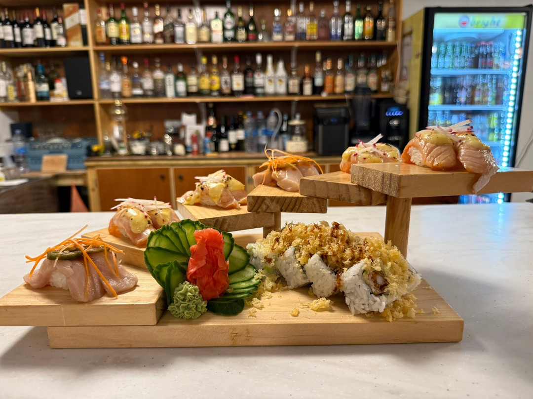 Hang Fung Asian & Sushi Bar