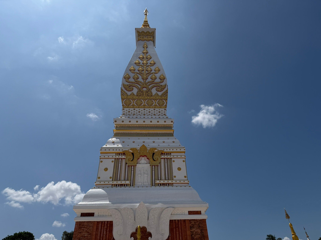 Wat Maha That Temple-佛统必去景点
