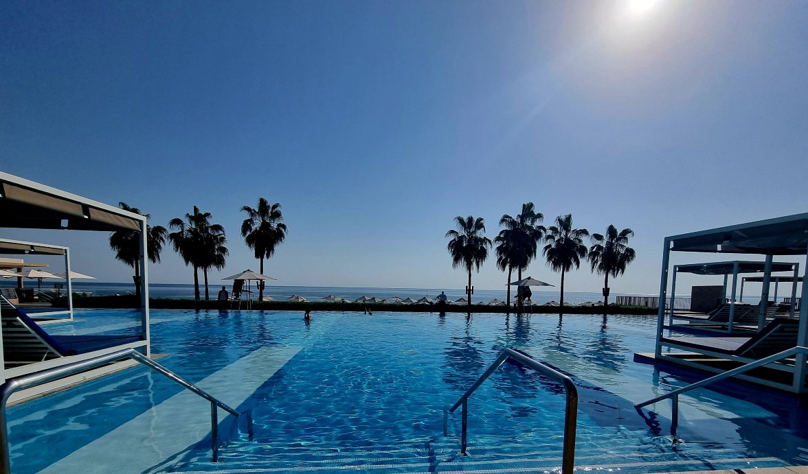 富查伊拉洲际度假村-泳池