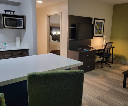 智选假日套房酒店康诺弗（HICKORY区）主图