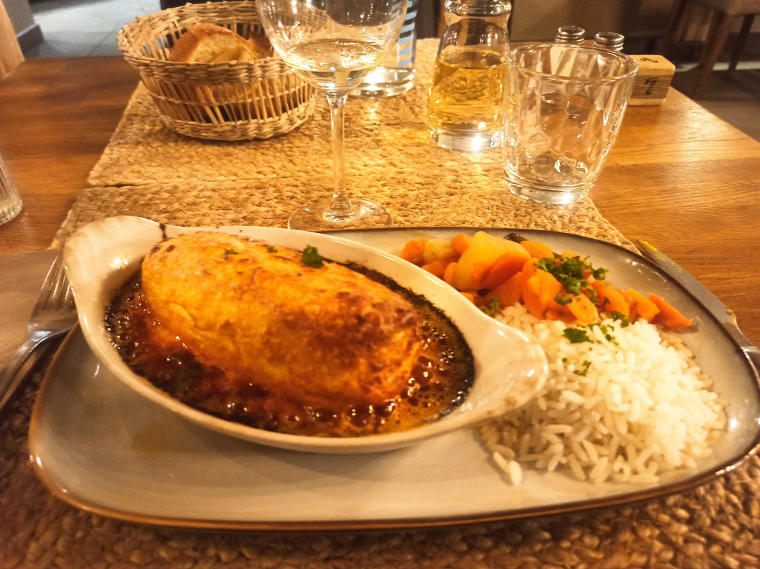 波赫尼香酒店主图