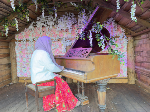 Tulleys-Turners Hill必去景点