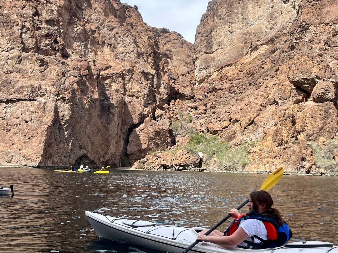 Kayak Lake Mead-拉斯维加斯必去景点