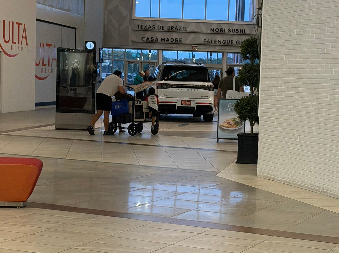 La Plaza Mall-麦卡伦必去景点
