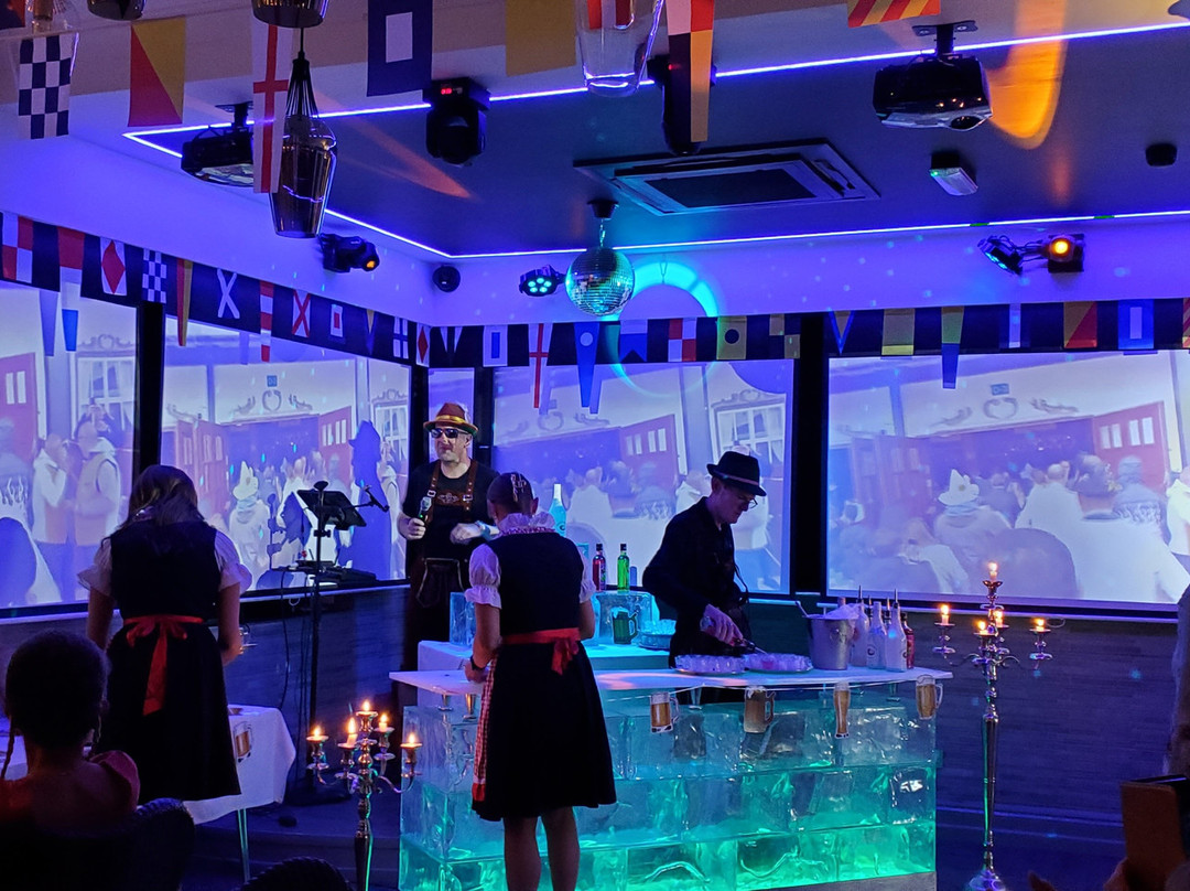 蒂奈达勒酒店主图