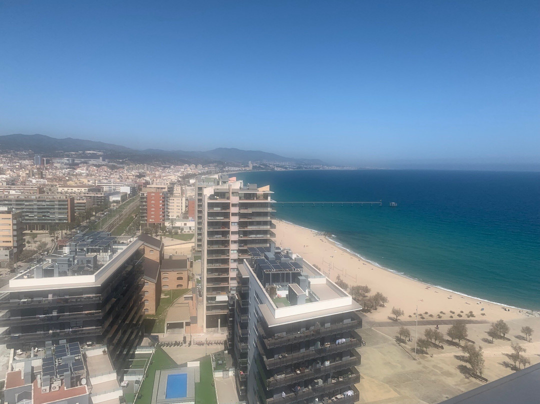 巴达洛纳海滨酒店主图