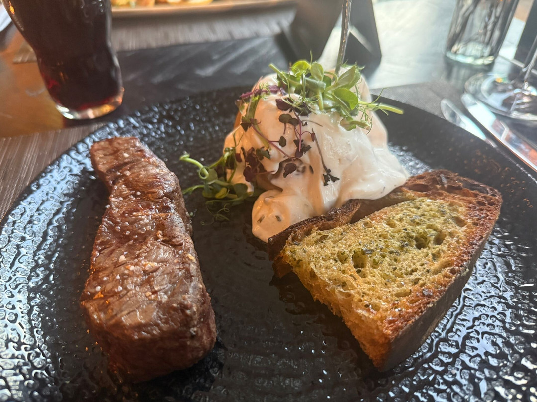 游艇俱乐部酒店主图