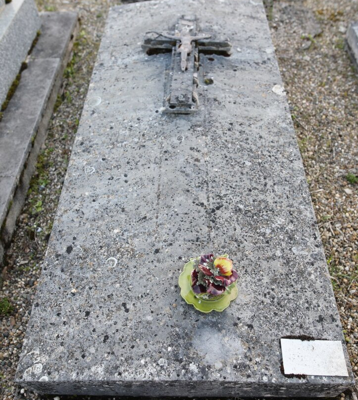 Cimetière communal de Demigny