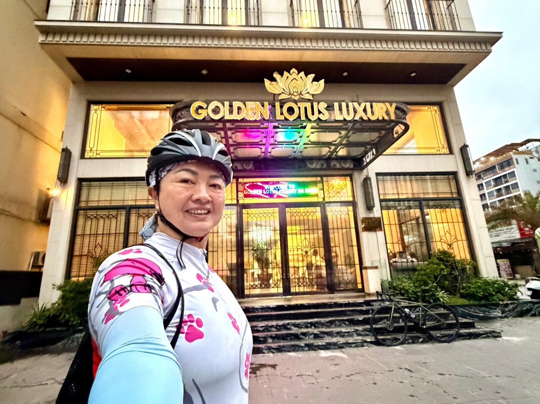 Golden Lotus Luxury Hotel主图