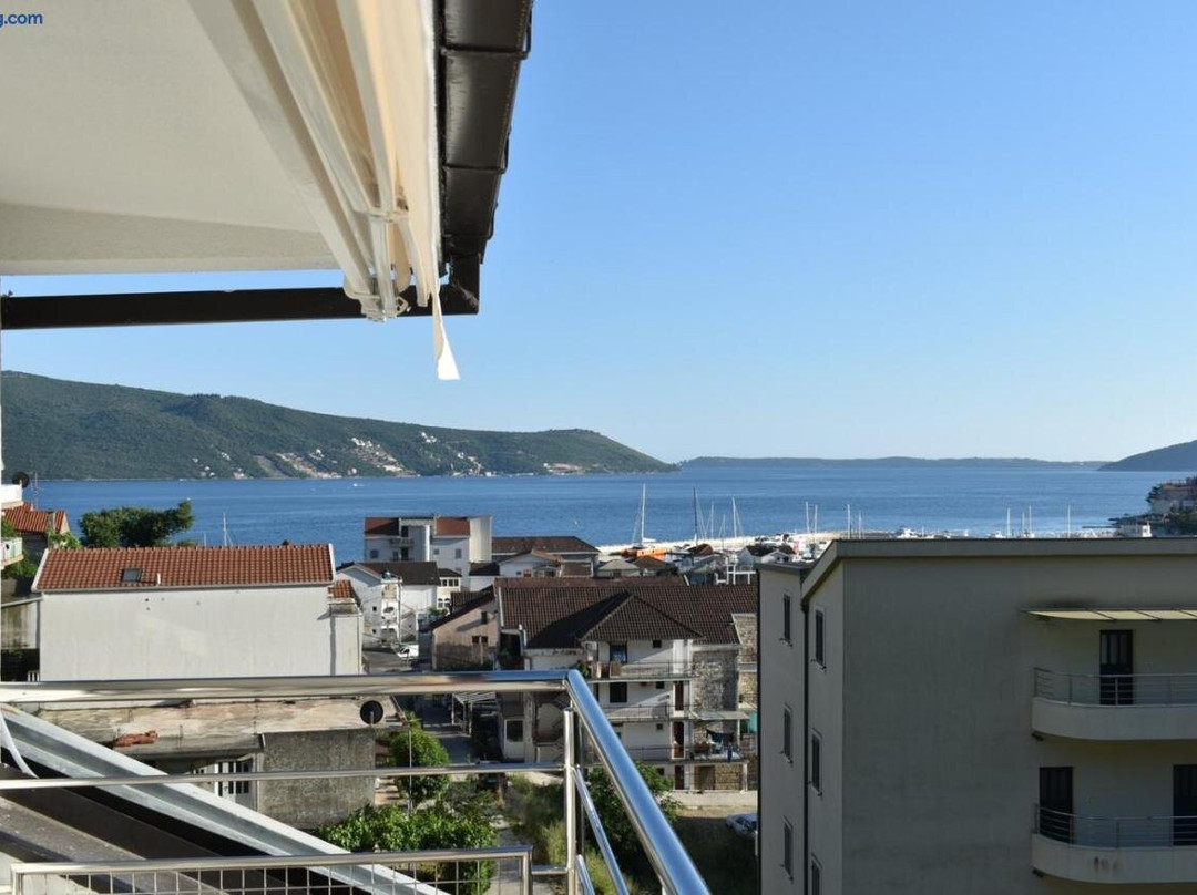 Sea View Studios