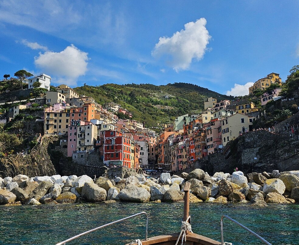 Stella boat tour-里奥马焦雷必去景点