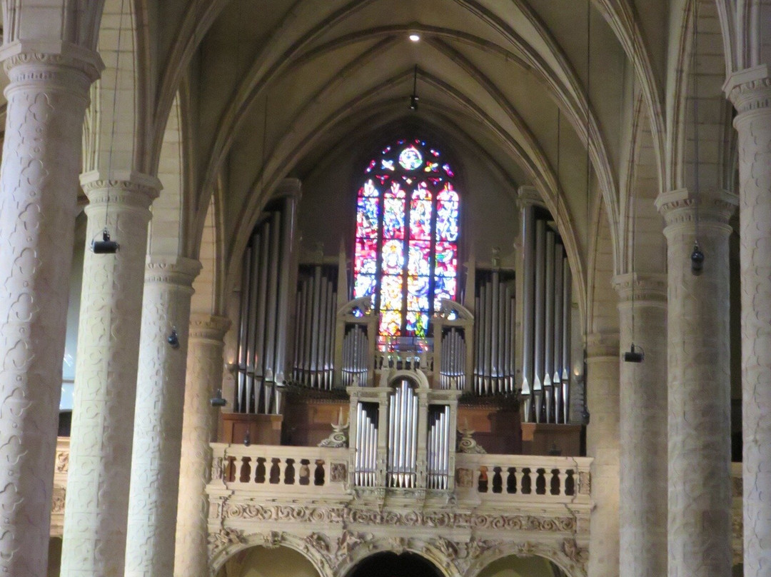Cathédrale Notre-Dame-卢森堡城必去景点