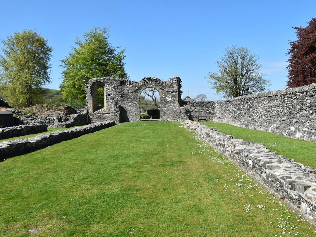 Strata Florida Abbey-Tregaron必去景点