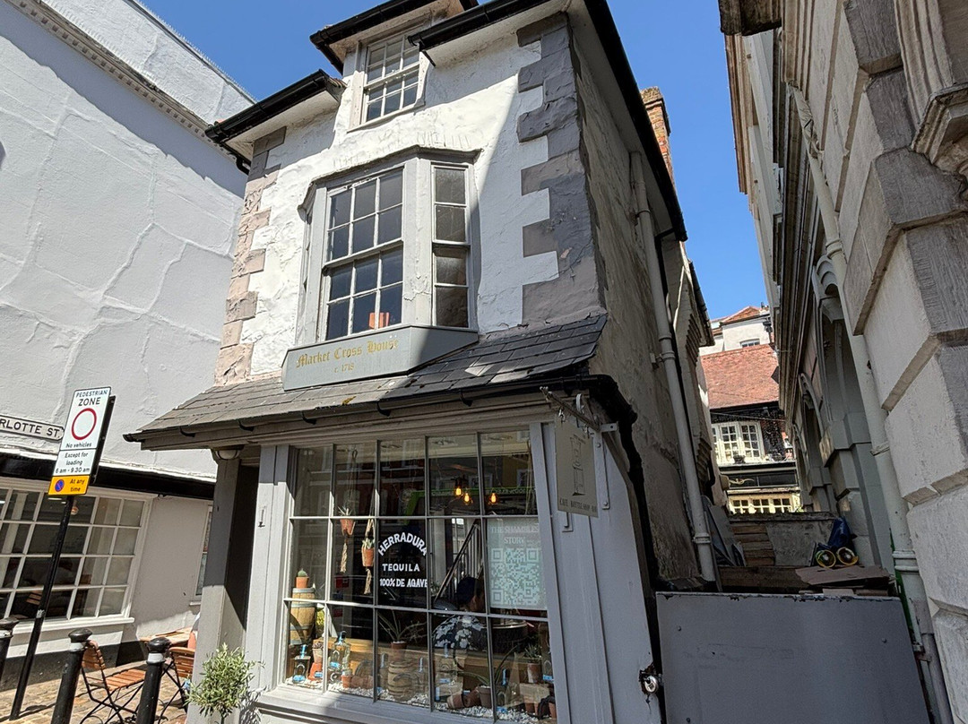 The  Crooked House of Windsor-温莎必去景点